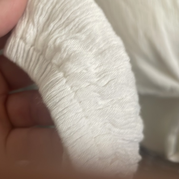 New without tags Pree we try and sexy tie front crop shirt. L - Picture 4 of 5